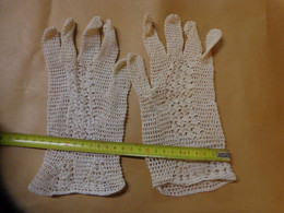 Paire De Gants - Andere & Zonder Classificatie