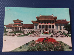 KOREA NORTH 1950s  Postcard - Pyongyang  - Pioneer Palace - Kim Il-sung Monument - Corée Du Nord