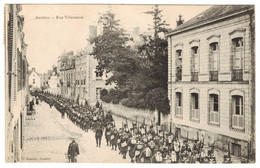 44 - ANCENIS - Rue Villeneuve - 1905 - Passage D'un Régiment - Ancenis