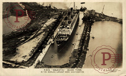 RMS  MAJESTIC  RPPC CARTE PHOTO   IN THE WORLD LARGEST DOCK SOUTHAMPTON   WHITE STAR LINE SHIP BATEAU - Dampfer