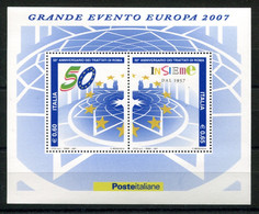 RC 22081 ITALIE LOT DE TIMBRES A LA FACIALE NEUFS ** SANS CHARNIERES - 2001-10:  Nuevos