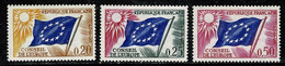 France 1963-71  Yv Service 27**, 28**, 32** MNH - Mint/Hinged