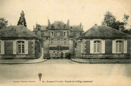 Luçon * Façade Du Collège Communal * école Groupe Scolaire - Lucon