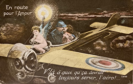 Militaria - Patriotisme - En Route Pour L’amour - Ange Angelot Pilotant Un Avion Militaire - Soldat Embrassant Une Femme - Heimat