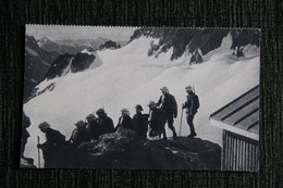 MILITARIA - Départ D'une Patrouille De Chasseurs Alpins En Haute Montagne - Regiments