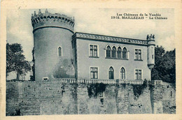 Maillezais * Vue Sur Le Château Du Village - Maillezais