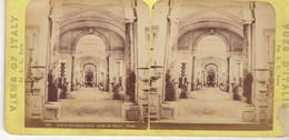 PHOTO STEREO-  ITALIE-ROME  GALERIE MUSEE DU VATICAN  -  VERS 1880-DIM 18X8.5 CM - Photos Stéréoscopiques