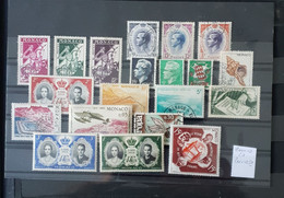01 - 22 // Carte - Monaco - Lot De Timbres Oblitérés - Used Stamps