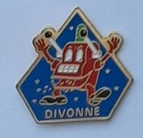 Pin' S  VILLE, JEUX , CASINO  De  DIVONNE  LES  BAINS  ( 01 ) - Jeux