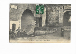 02 - GUISE - Corps De Garde - Entrée Du Fort. Animée, CPA Ayant Circulé En 1908. BE. - Guise