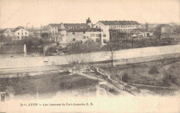 I2201 - LYON - Les Casernes Du Fort Lamothe - Lyon 7