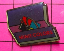 822 Pin's Pins / Beau Et Rare / THEME PHOTOGRAPHIE / POCHETTE MINIT COLORS - Photographie