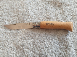 Couteau Opinel N*8 - Armes Blanches