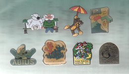 PINS PIN'S  DISNEY 1171 SCHTROUMPFS ABILIS WALIBI LES BIDOCHONS FANC PICSOU PIF LOT 7 PINS - Disney