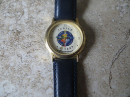 Montre Publicitaire BAYARD PRESSE Jubilé An 2000 - Montre à Quartz Avec Bracelet Cuir En état D'usage - Advertisement Watches