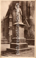 FISHERMANS MEMORIAL HULL OLD B/W POSTCARD YORKSHIRE - Hull