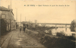 Dép 78 - Le Pecq - Quai Voltaire Et Pont Du Chemin De Fer - état - Le Pecq