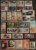 J215– Russie Russia (°)  Obl, 50 Timbres Sur Le Thème Espace - Sammlungen