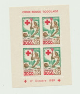 BLOCS   4      NEUFS SANS CHARNIERE    DENTELE - Togo (1960-...)