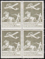 1929. DANMARK. Air Mail. 50 øre Grey. LUXUS Centered 4-BLOCK. Hinged.  (Michel 180) - JF515661 - Poste Aérienne