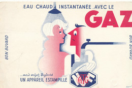 BU 2356 /   BUVARD   EAU CHAUDE AVEC LE GAZ   A T G     (21,00 Cm X 13,50 Cm ) - Elettricità & Gas