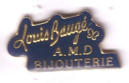 GA37 Pin's LOUIS BAUGE BIJOUTIER BIJOUTERIE AMD GRENOBLE SAVOIE Bijou Papillon Achat Immédiat - Parfums