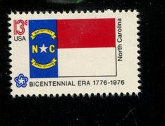 206111147 1976 (XX) POSTFRIS MINT NEVER HINGED  SCOTT  1644  Flag American Bicentennial NORTH CAROLINA - Nuevos