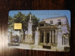 CUBA $20,00   CHIPCARD   TEMPLETE /BUILDING/ LA FUNDACION HAVANA          Fine Used Card  ** 8708** - Cuba