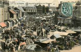 Le Mans * Le Marché De La Place De L'éperon * Foire Marchands Stands - Le Mans