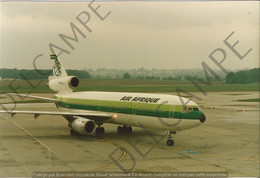 PHOTO RETIRAGE REPRINT AVION  AIRCRAFT   DOUGLAS DC 10 AIR AFRIQUE TU-TAM ZURICH AIRPORT - Aviazione