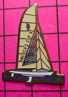 822 Pin's Pins / Beau Et Rare / THEME SPORTS / VOILE VOILIER BATEAU AMERICA'S CUP - Sailing, Yachting