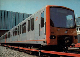 BRUXELLES-METRO -RAME-UNITE DE TRACTION - Transport Urbain Souterrain