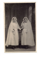 CARTE PHOTO  2 SOEURS EN COMMUNIANTES - 1923 - - Communion