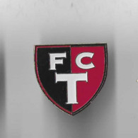 Badge Pin: European Football Clubs Sweden -  " FC Trollhättan " - Fútbol