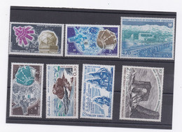 LOT DE TIMBRES DES TAAF NEUFS** - Colecciones & Series