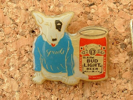 PIN'S BIERE - BUDWEISER - BUD LIGHT - CHIEN - Bière