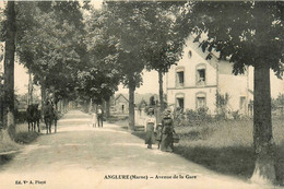 Anglure * Avenue De La Gare * Villa * Villageois - Anglure