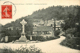 Caumont * Route Et Le Carrefour Du Calvaire * Environs De Rouen - Autres & Non Classés