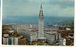 CPSM, USA , N°44121, Cleveland , Public Square And Terminal Tower , OH . Ed. W.E., 1974, Avec Timbres - Cleveland