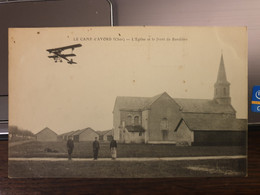 Le Camp D'Avord (Cher) - L'église Et Le Front De Bandière - Avord