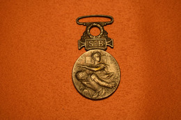 1870,14/18 , MÉDAILLE DES SECOURS AUX BLESSÉS, SANS RUBAN - France