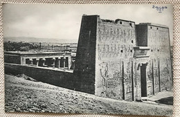 Egypte Edfou Le Temple Entree Plaine Dunes - Edfu