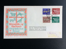 IRELAND 1969 FDC DEFINITIVES WITH ADDRESS STICKER IERLAND - Cartes-maximum