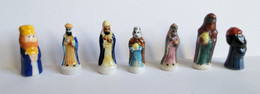 Espagne - Lot 7 Fèves De Roscon De Reyes - Brioche Des Rois - Porcelaine - Personnages