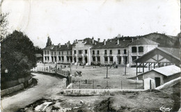 38 - Pontcharra Sur Bréda - Le Groupe Scolaire - Pontcharra