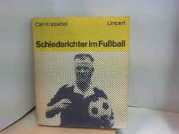 SCHIEDSRICHTER IM FUSSBALL - Sport