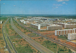 BR BRASILIA / Rodoviario ComSuper Quadras / CARTE COULEUR - Brasilia