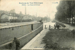 Foug * Vue Sur Les Usines Et Le Canal * Péniche Batellerie * Cheminée - Foug