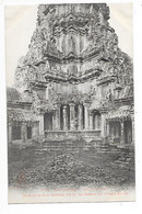 ANGKOR - Wat - CAMBODGE - Base De La Tour Centrale - Cambodge