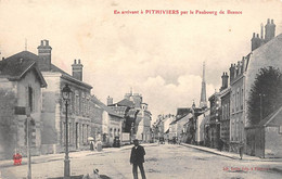 Pithiviers            45       En Arrivant Par Le Faubourg De La Beauce          (voir Scan) - Other & Unclassified
